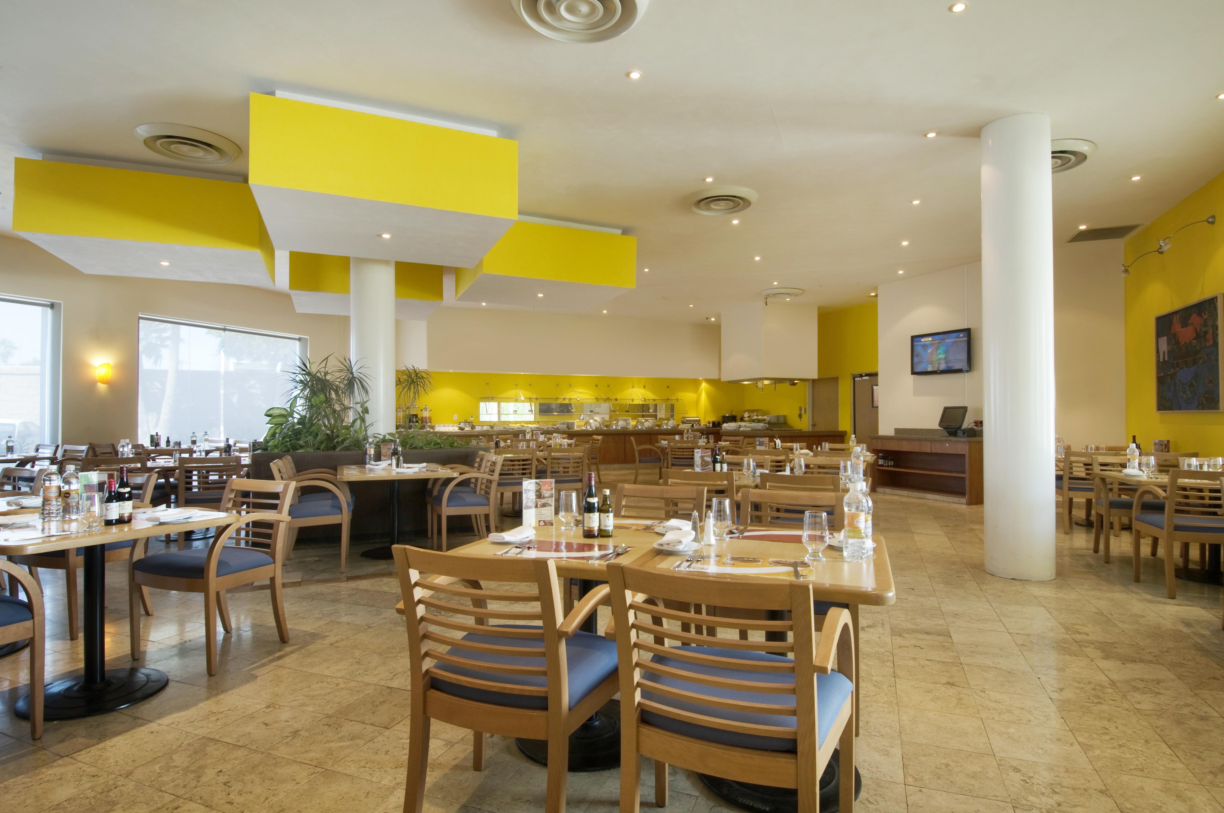Fiesta Inn Mexicali Restoran fotoğraf
